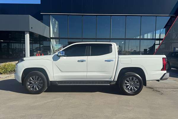 2024 Mitsubishi Triton GLS MV 4X4