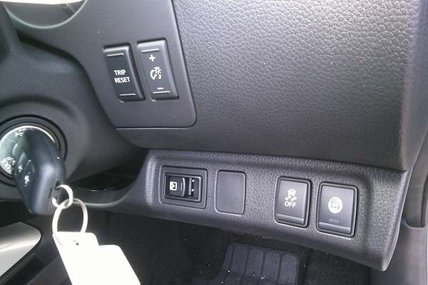 2023 Nissan Navara ST D23 Rear Wheel Drive