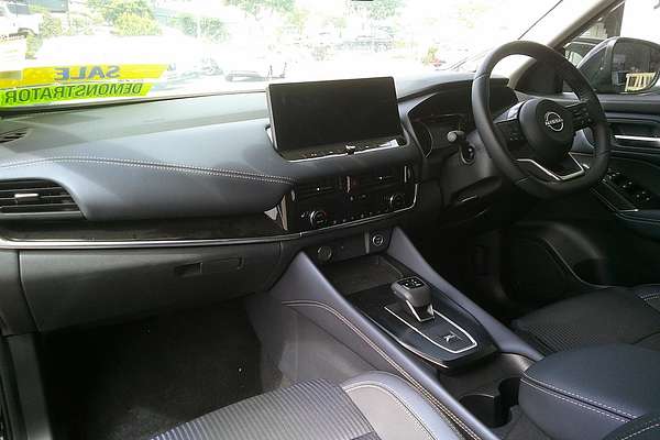 2022 Nissan QASHQAI ST-L J12