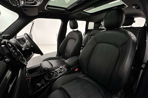 2020 MINI Clubman John Cooper Works F54 LCI
