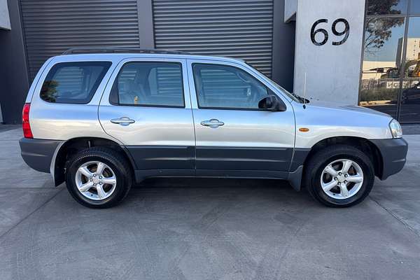2004 Mazda Tribute Classic