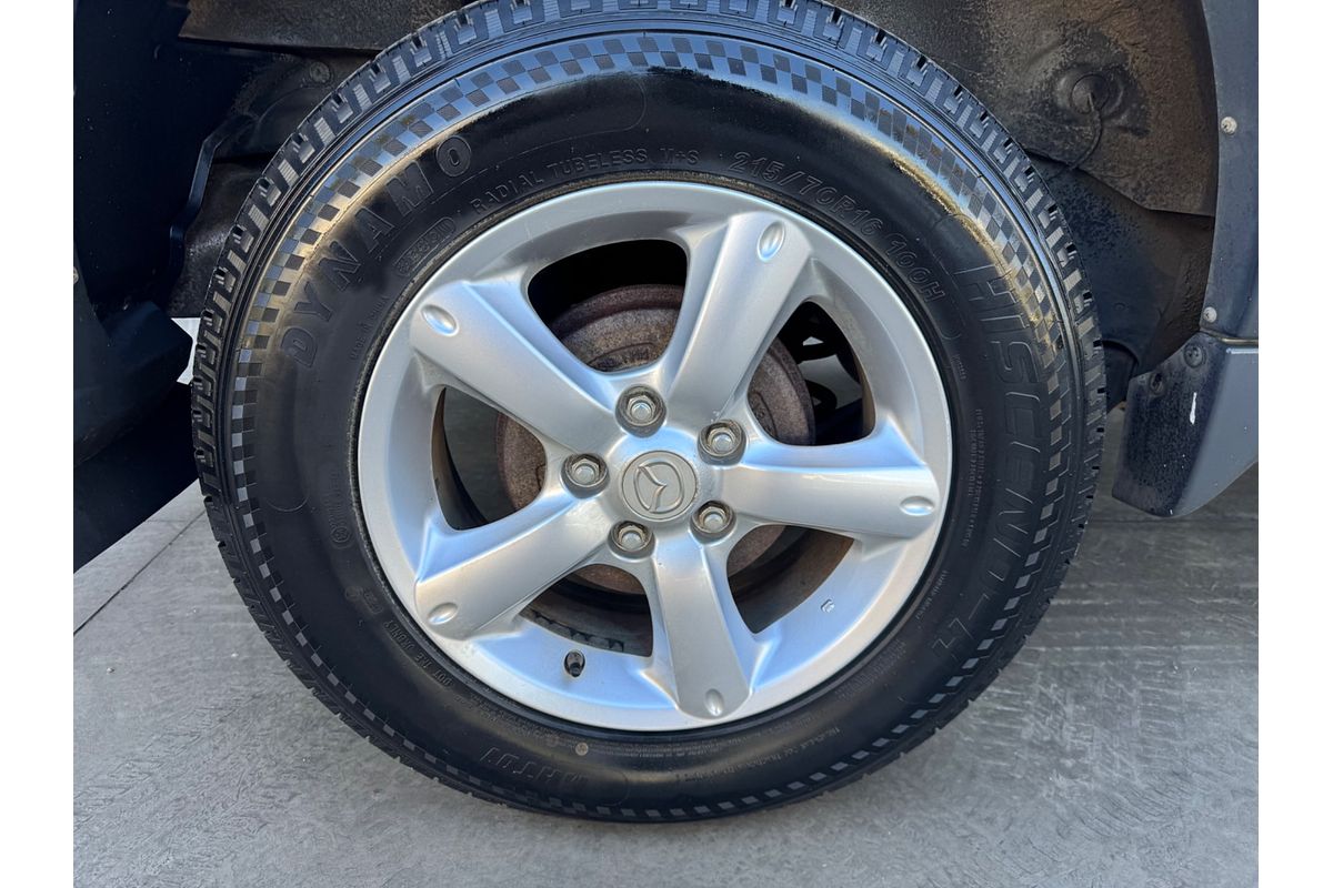 2004 Mazda Tribute Classic