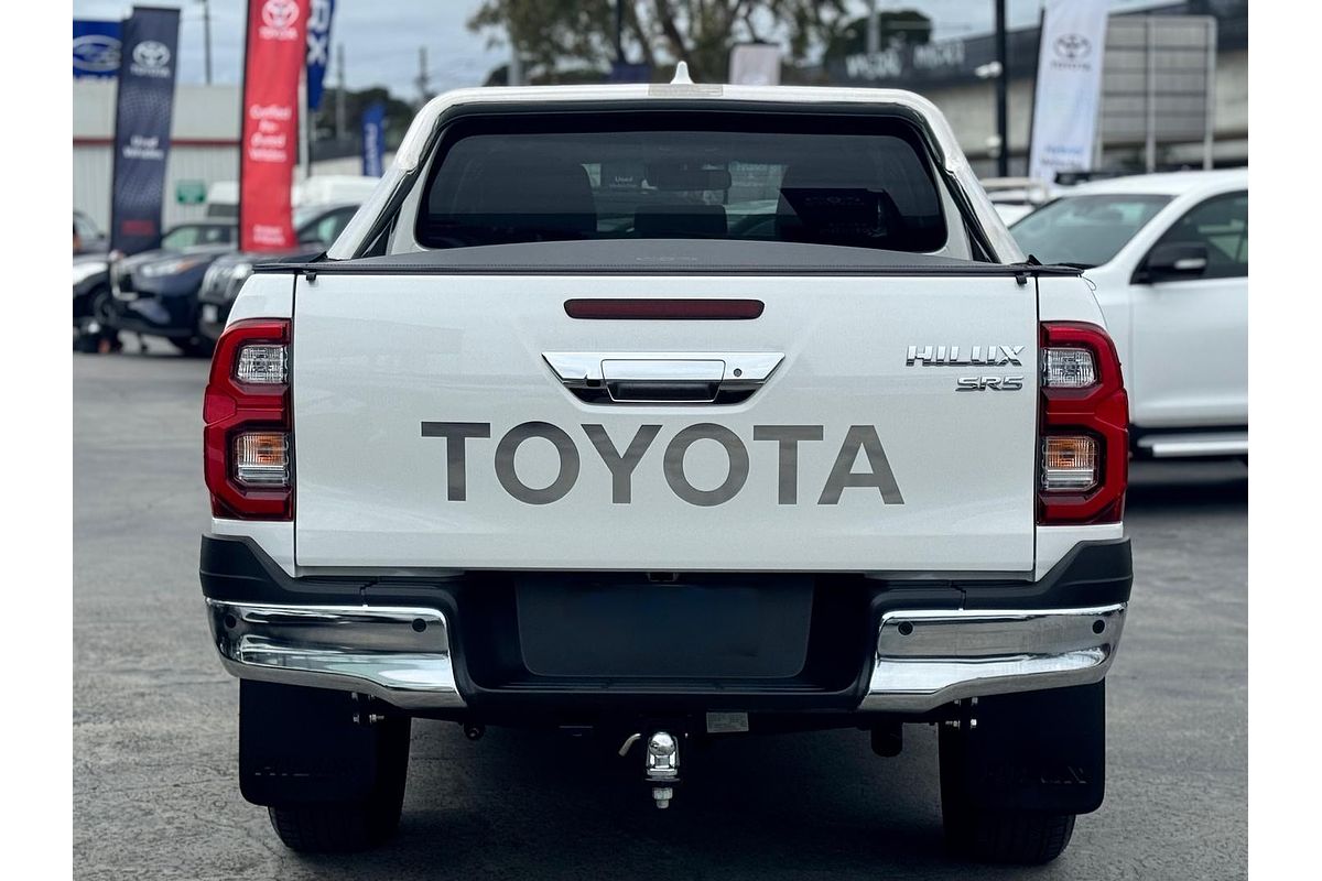 2023 Toyota Hilux SR5 GUN126R 4X4