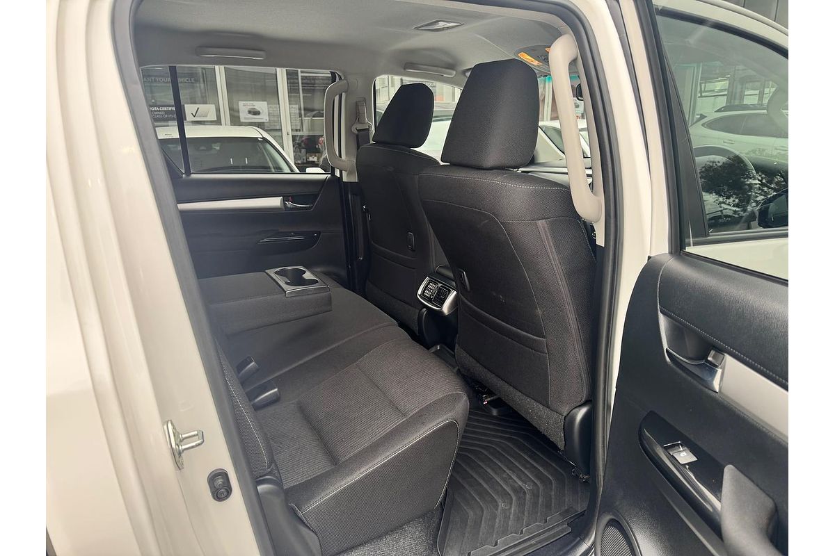 2023 Toyota Hilux SR5 GUN126R 4X4