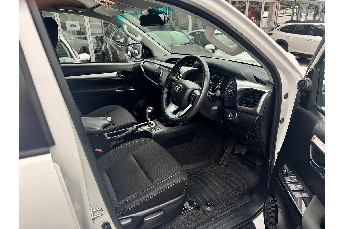 2023 Toyota Hilux SR5 GUN126R 4X4