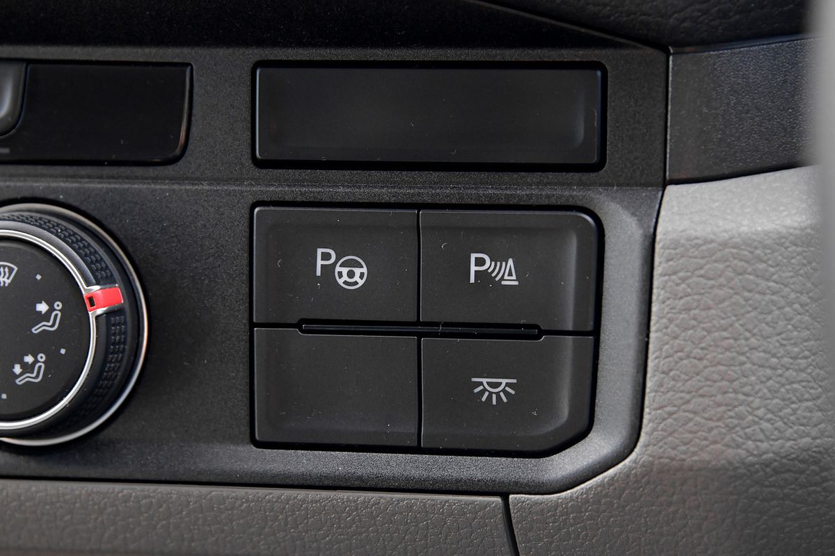 2020 Volkswagen Crafter 35 TDI410 SY1 MWB
