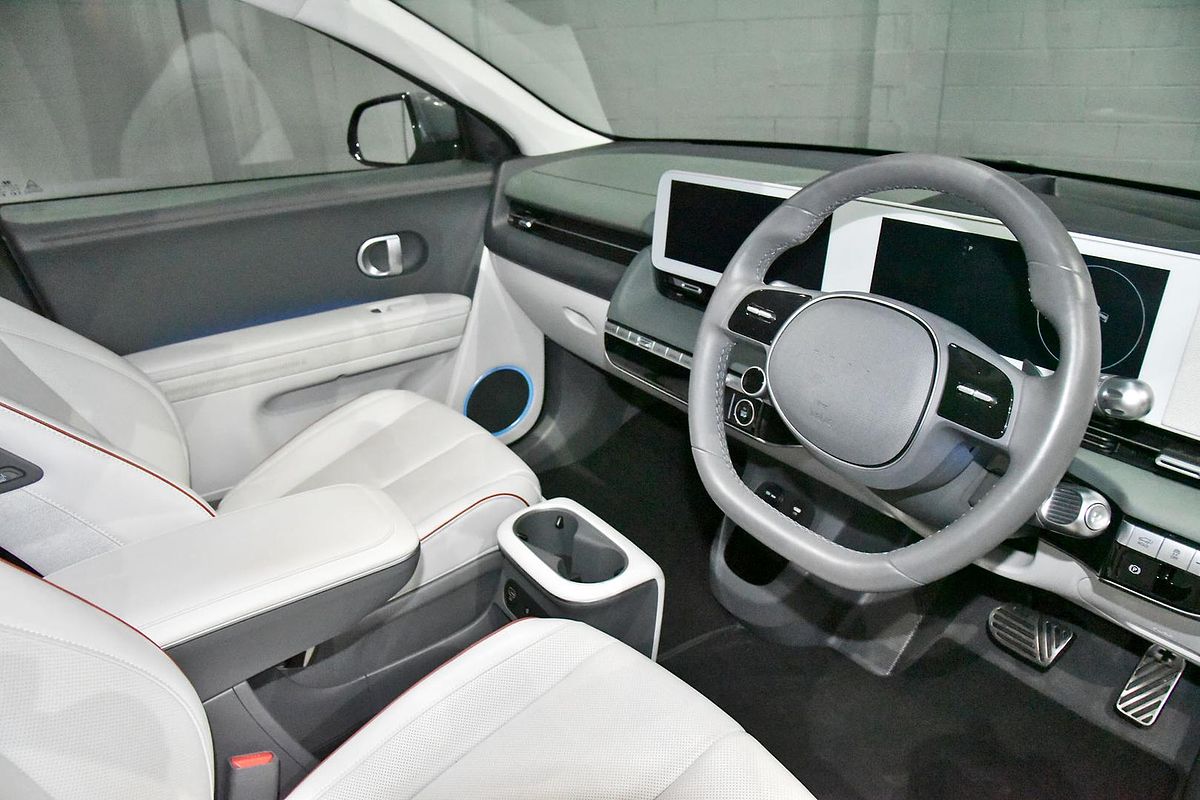2023 Hyundai IONIQ 5 EPIQ NE.V3