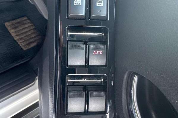 2019 Isuzu MU-X LS-T