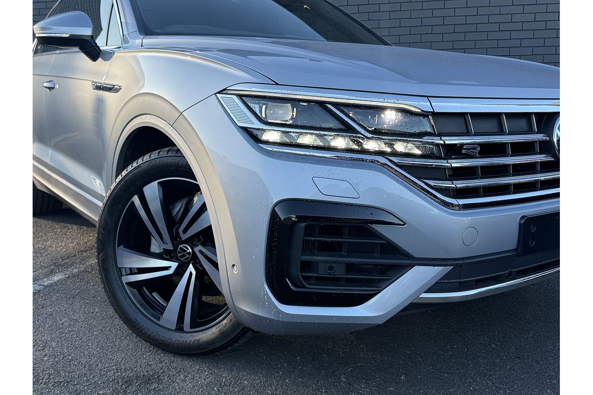 2023 Volkswagen Touareg 210TDI R-Line CR