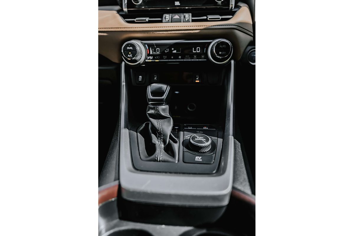 2019 Toyota RAV4 Cruiser AXAH54R