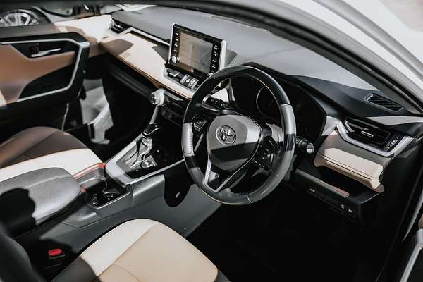 2019 Toyota RAV4 Cruiser AXAH54R