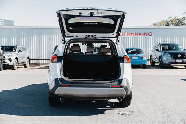 2019 Toyota RAV4 Cruiser AXAH54R