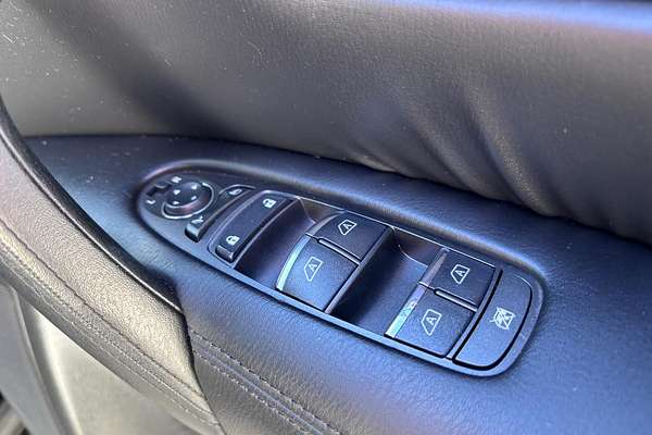 2023 Nissan Patrol Ti Y62