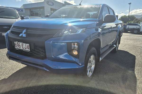 2022 Mitsubishi Triton GLX+ MR 4X4