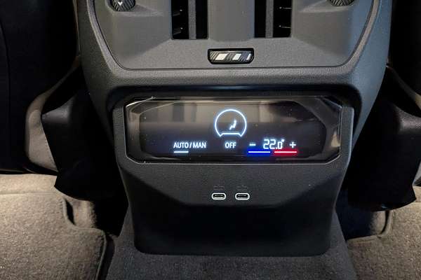 2025 BMW X3 20 xDRIVE G45