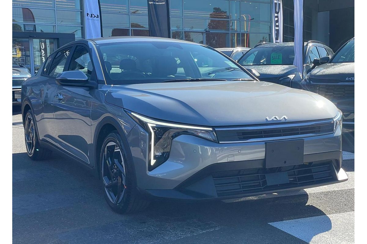 2025 Kia K4 Sport+ CL4m