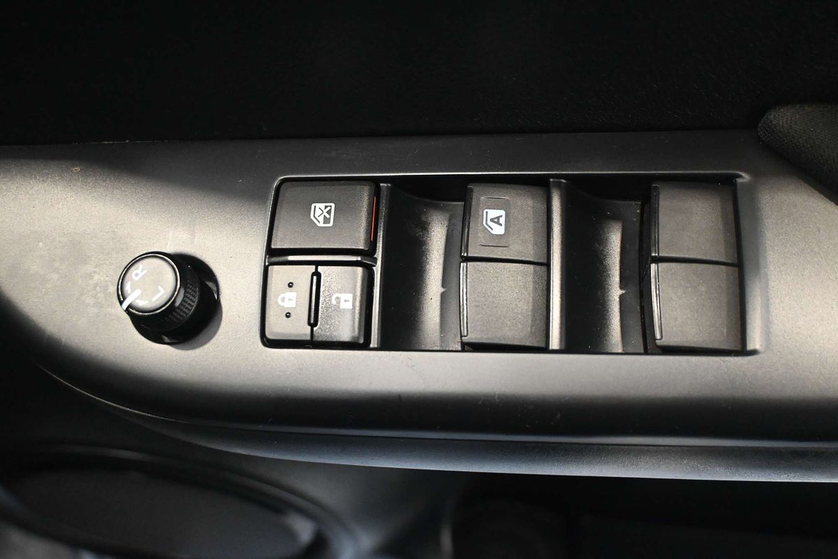 2022 Toyota Hilux Workmate TGN121R