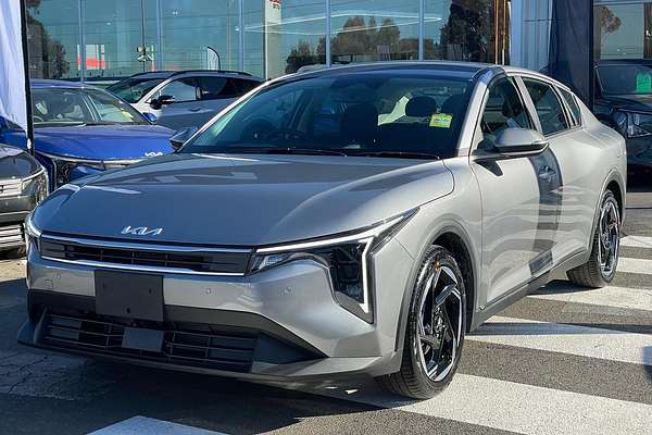 2025 Kia K4 Sport+ CL4m