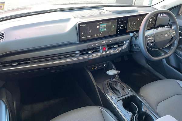 2025 Kia K4 Sport+ CL4m
