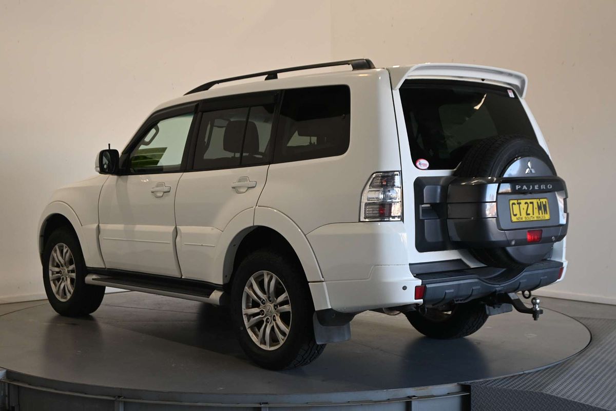 2014 Mitsubishi Pajero VR-X LWB (4x4) NW MY14