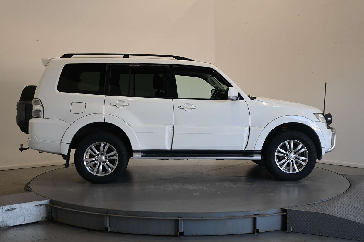2014 Mitsubishi Pajero VR-X LWB (4x4) NW MY14