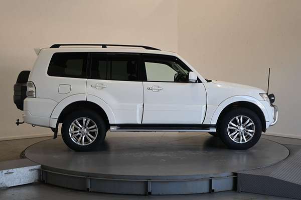 2014 Mitsubishi Pajero VR-X LWB (4x4) NW MY14