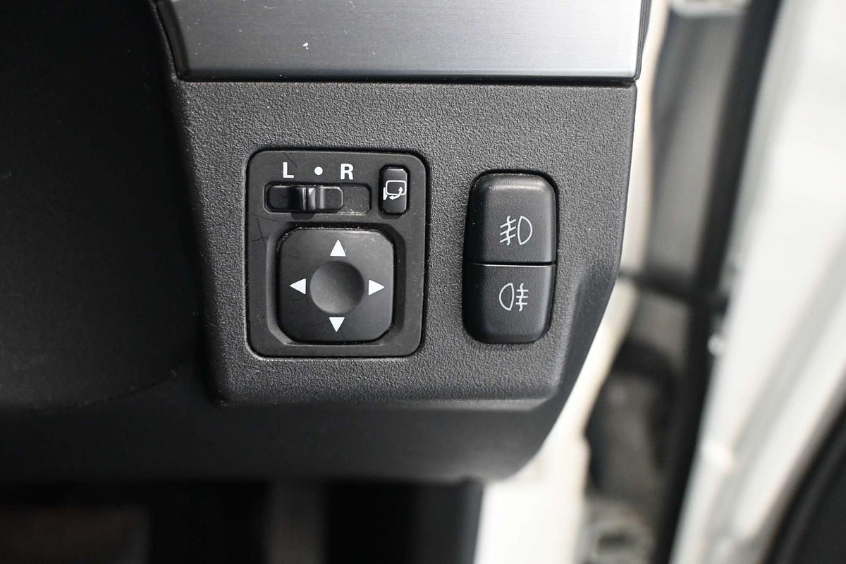 2014 Mitsubishi Pajero VR-X LWB (4x4) NW MY14