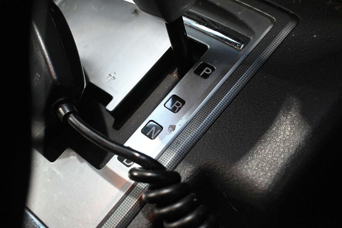 2014 Mitsubishi Pajero VR-X LWB (4x4) NW MY14
