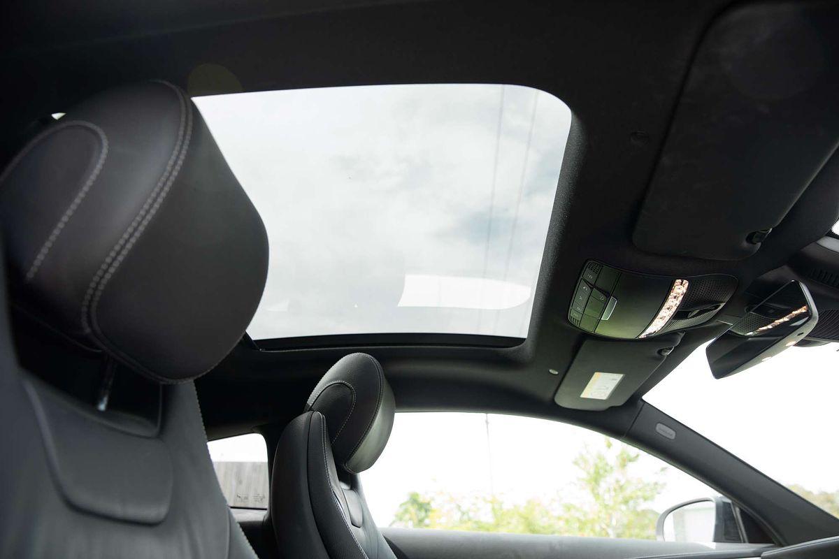2021 Mercedes-Benz C-Class C300 C205