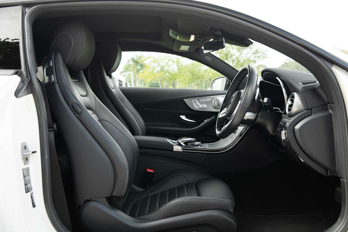 2021 Mercedes-Benz C-Class C300 C205