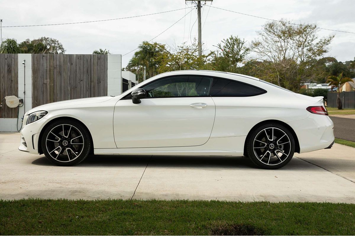 2021 Mercedes-Benz C-Class C300 C205