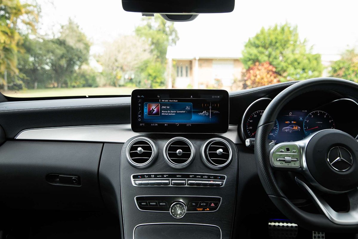 2021 Mercedes-Benz C-Class C300 C205