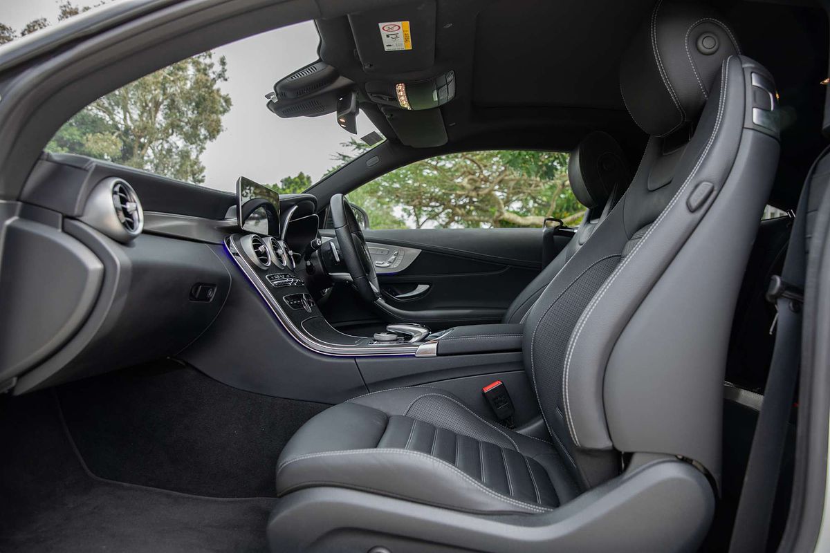 2021 Mercedes-Benz C-Class C300 C205