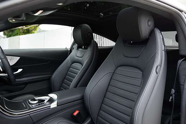 2021 Mercedes-Benz C-Class C300 C205
