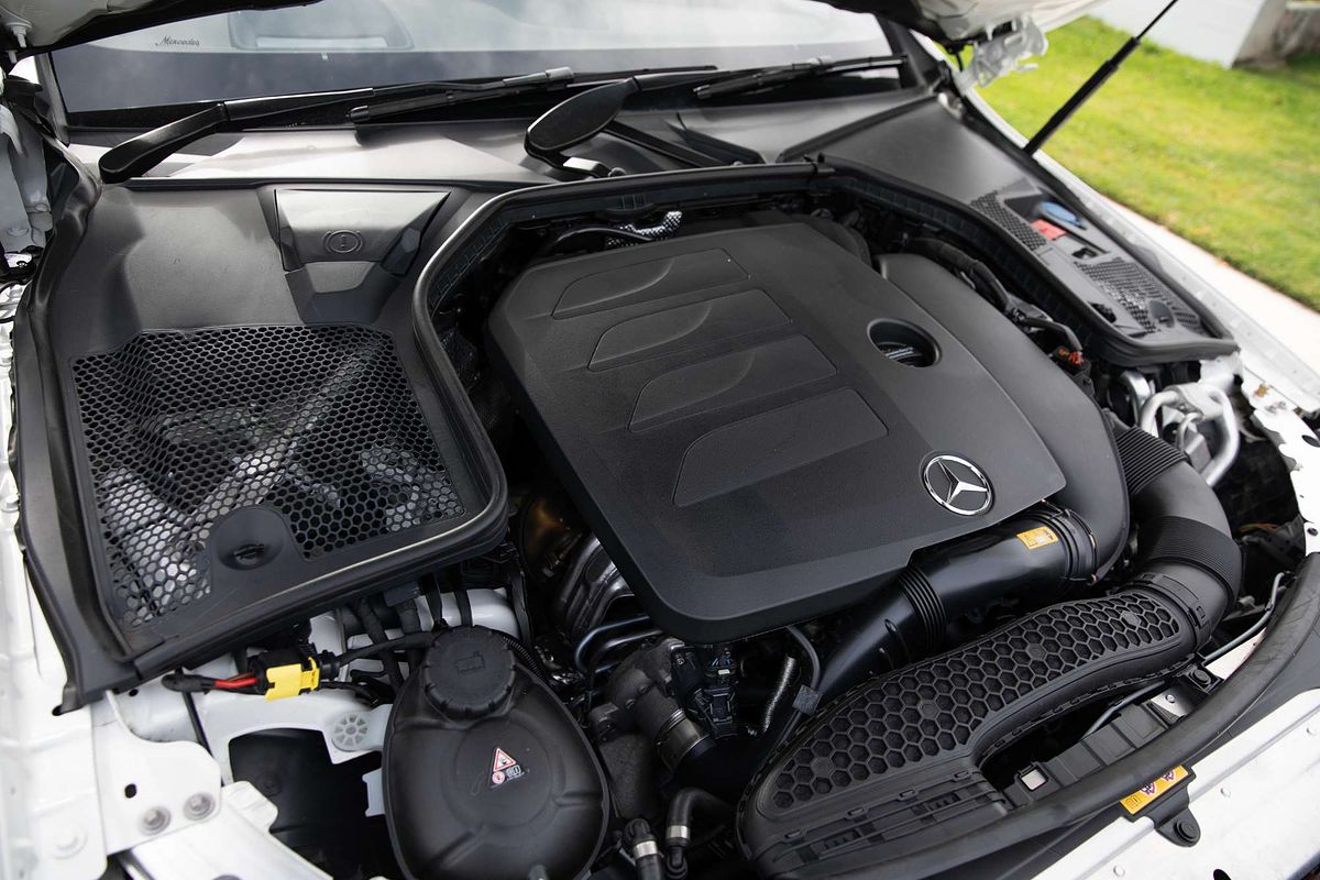 2021 Mercedes-Benz C-Class C300 C205