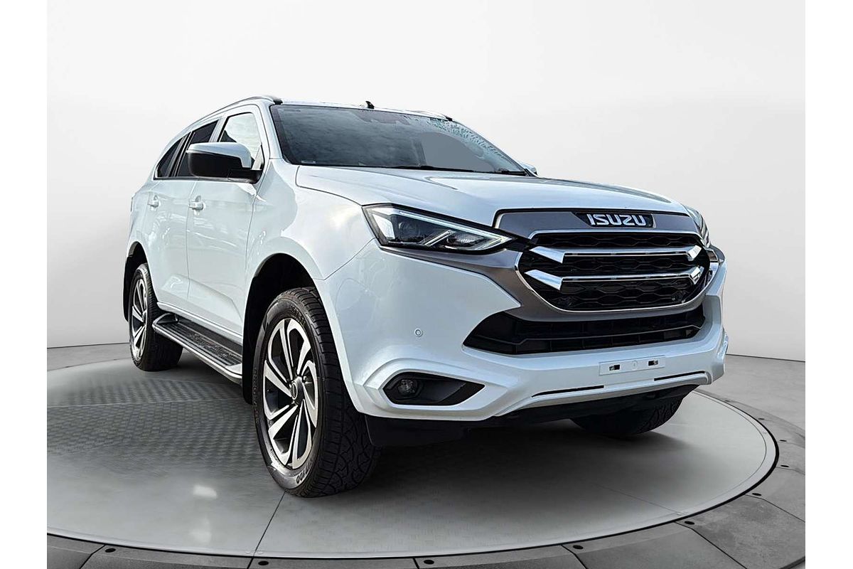 2021 Isuzu MU-X LS-T
