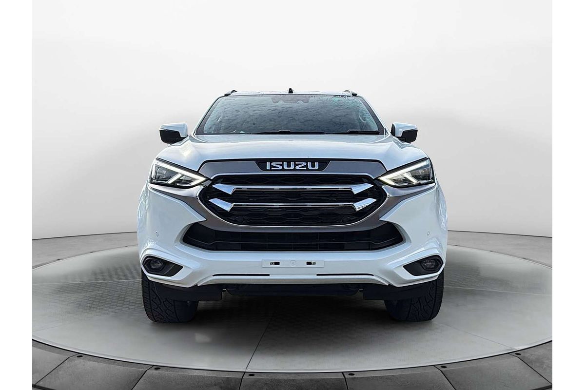 2021 Isuzu MU-X LS-T