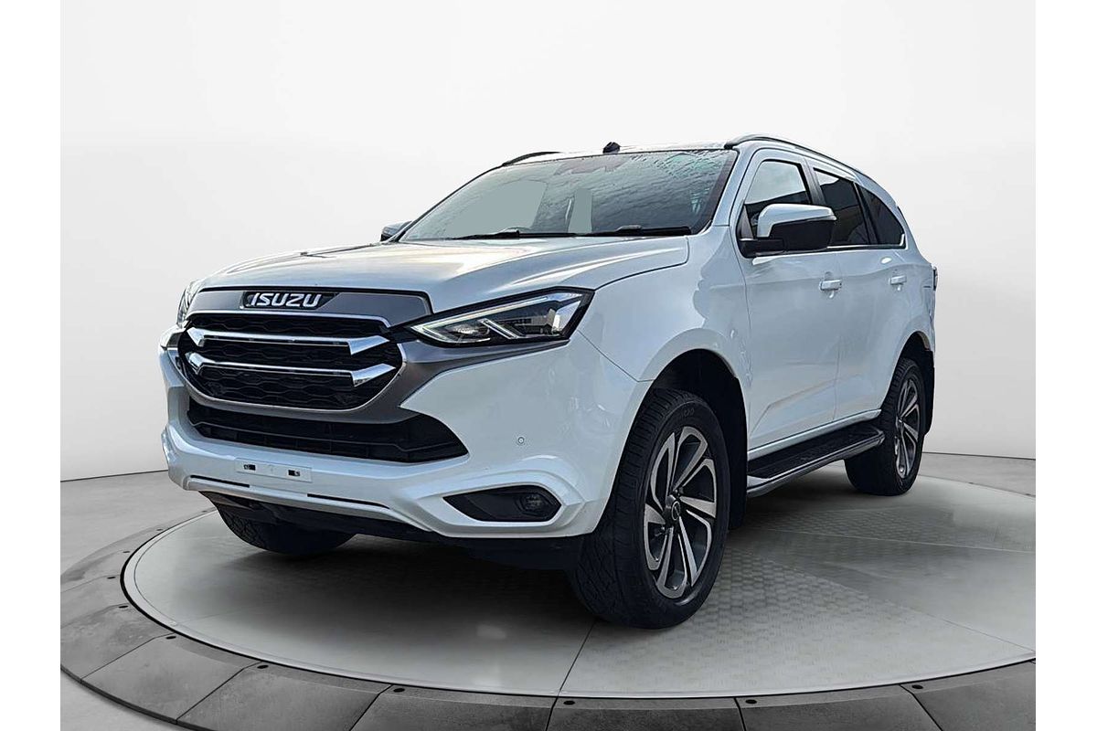 2021 Isuzu MU-X LS-T