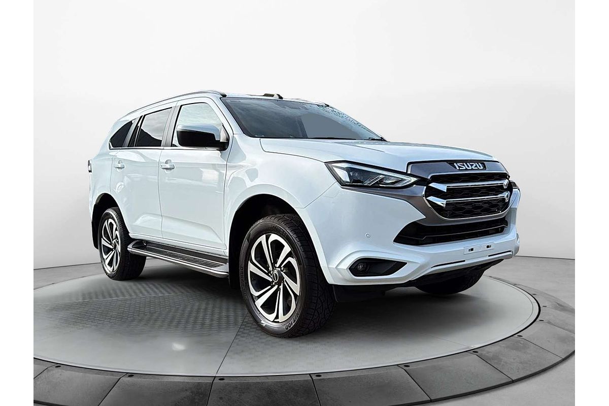 2021 Isuzu MU-X LS-T