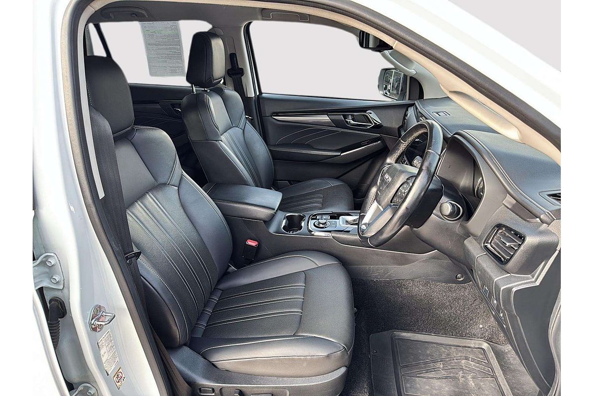 2021 Isuzu MU-X LS-T