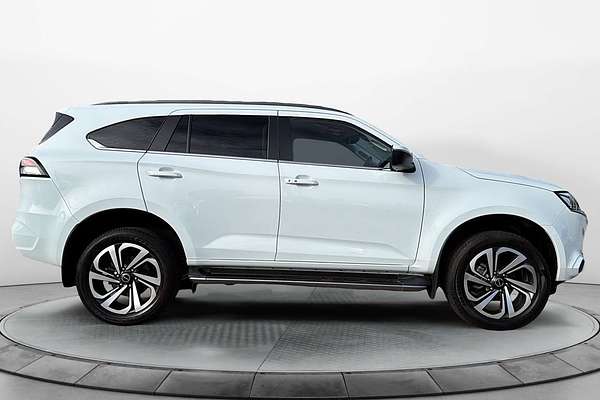 2021 Isuzu MU-X LS-T