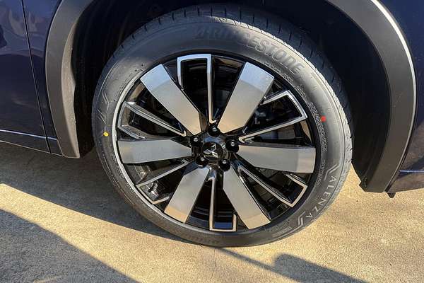 2025 Mitsubishi Outlander Exceed ZM