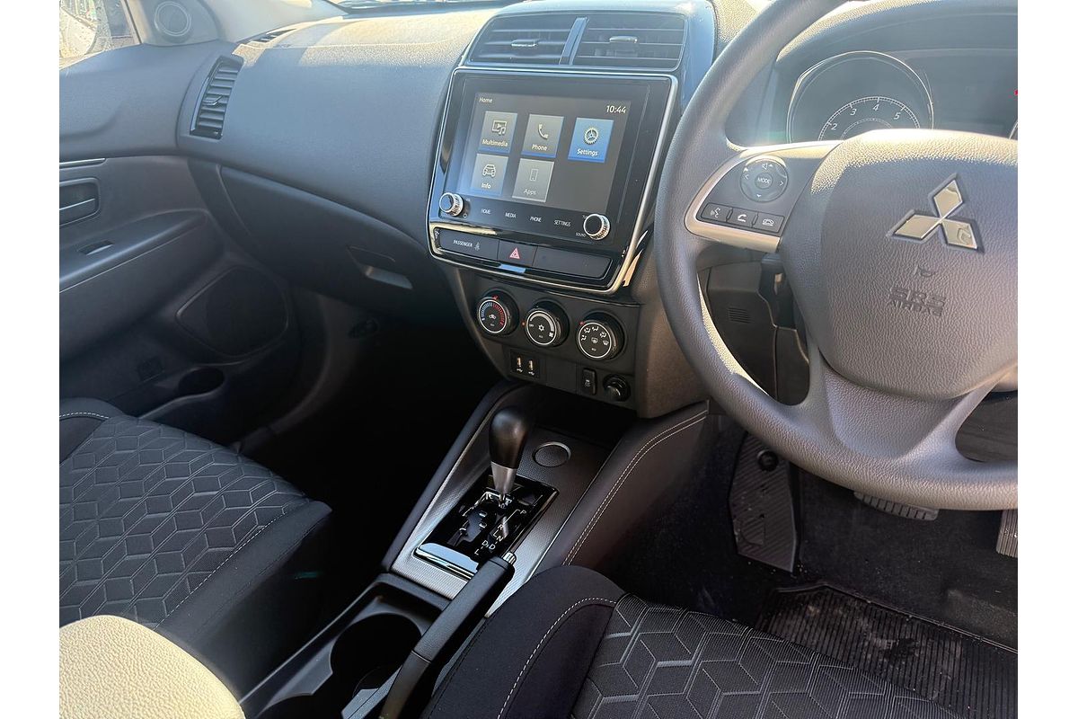 2024 Mitsubishi ASX GS XD