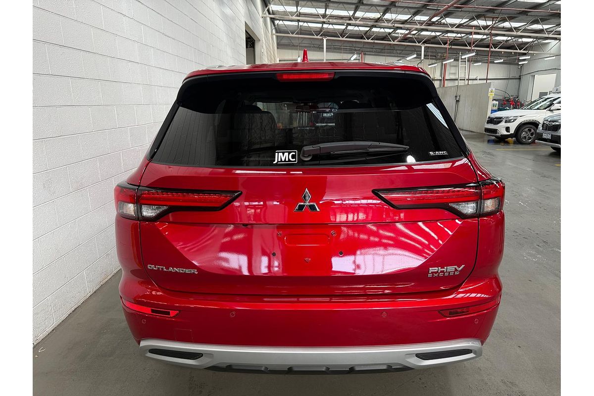 2024 Mitsubishi Outlander PHEV Exceed ZM