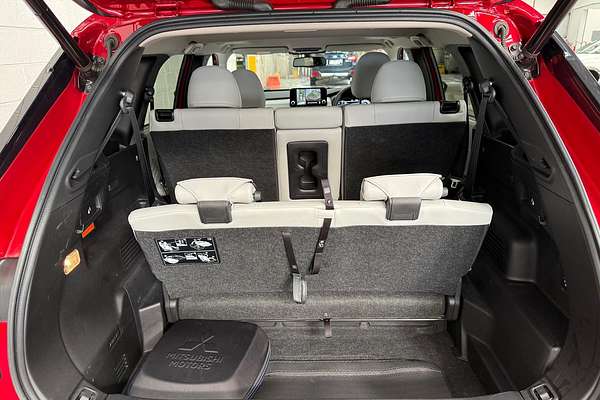 2024 Mitsubishi Outlander PHEV Exceed ZM