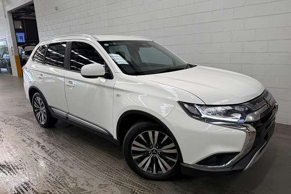 2018 Mitsubishi Outlander ES ADAS ZL