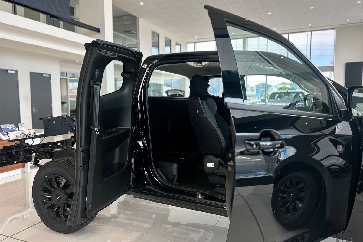 2025 Mazda BT-50 XT TF 4X4