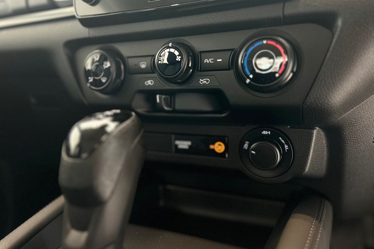 2025 Mazda BT-50 XT TF 4X4
