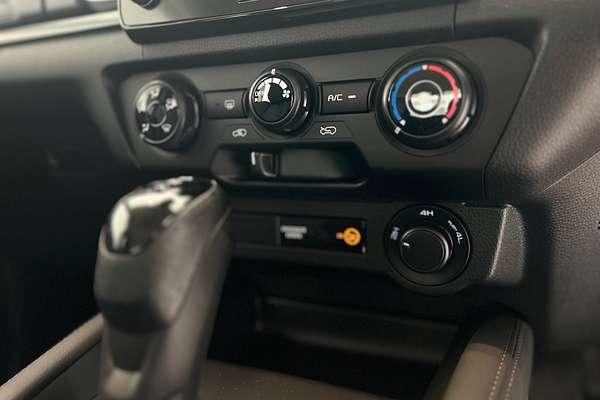 2025 Mazda BT-50 XT TF 4X4