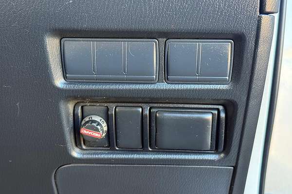 2019 Nissan Patrol Ti Y62 Series 4